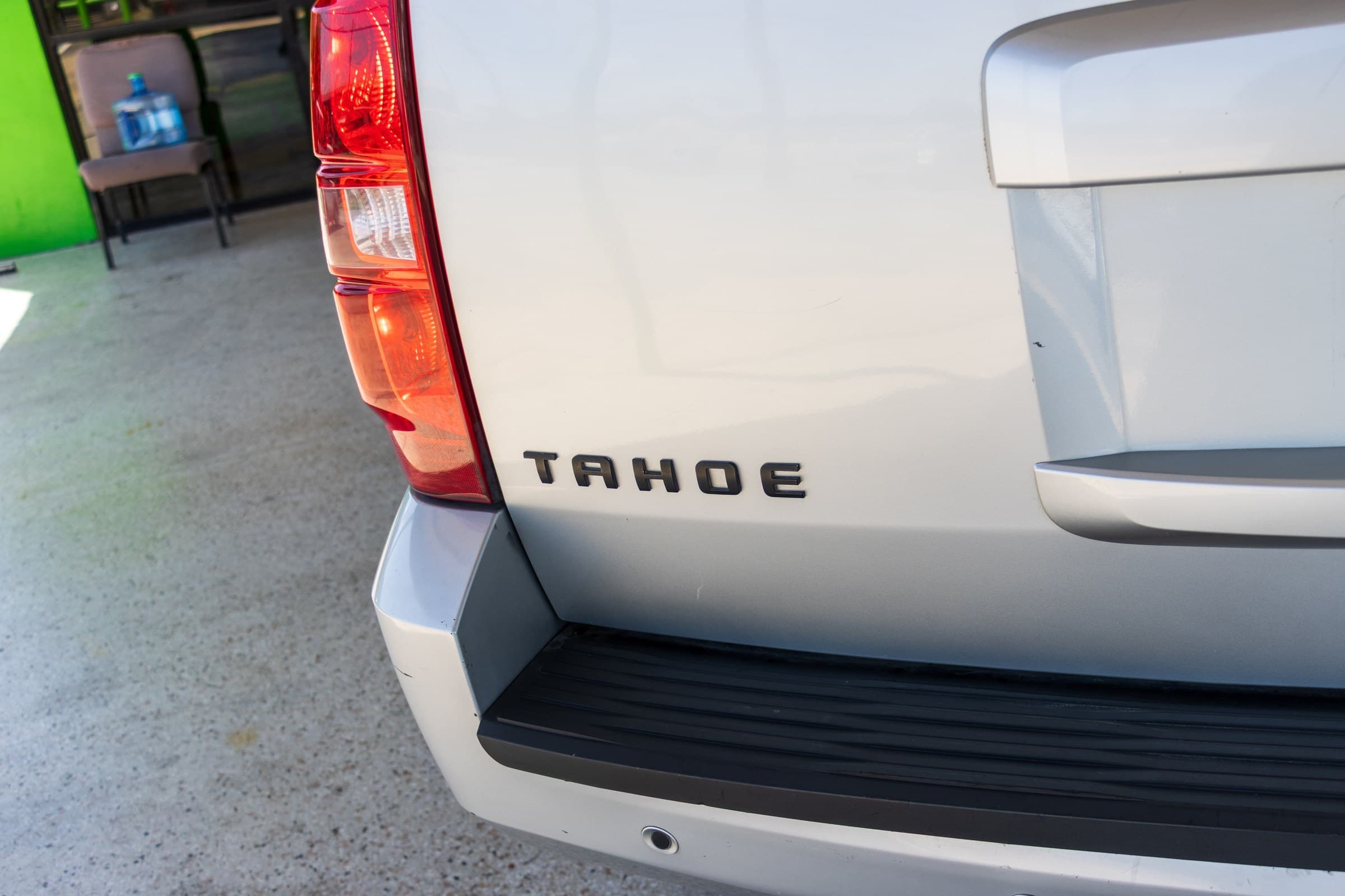 2011 Chevrolet Tahoe LT, rear tailgate badge